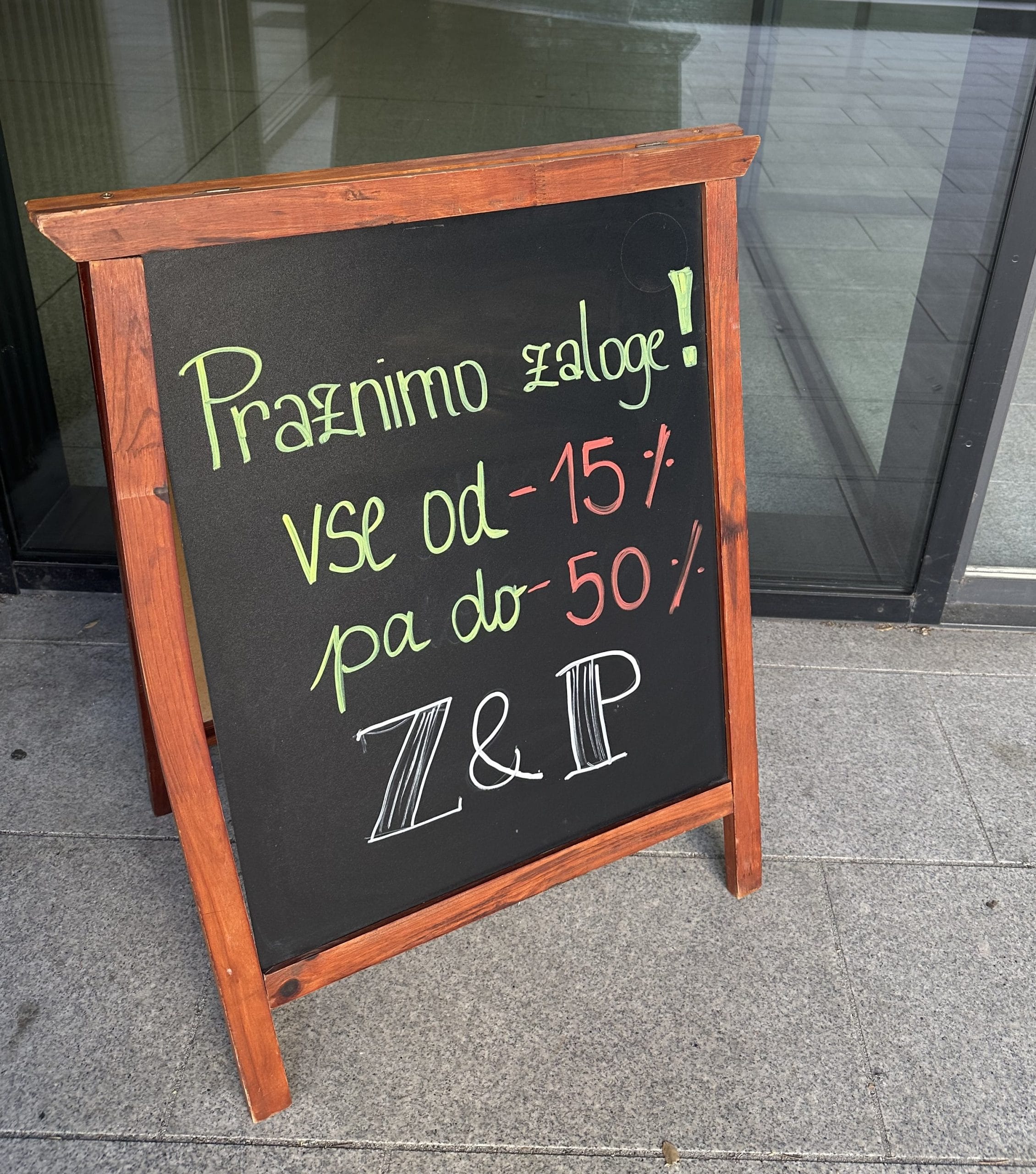 Zadnji tedni skupaj! Trgovina se konec aprila zapira